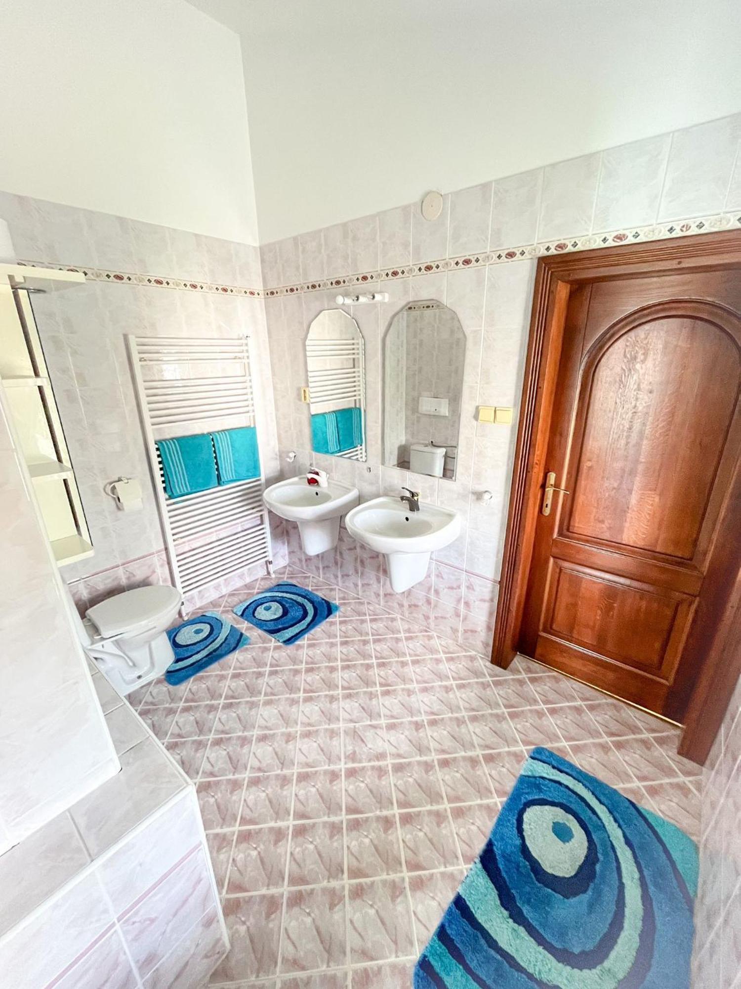 Cozy Rooms In Wine Town - Modra Rom bilde